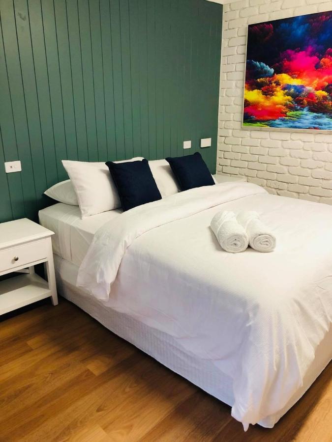 Bay House Motel Bateau Bay Eksteriør billede